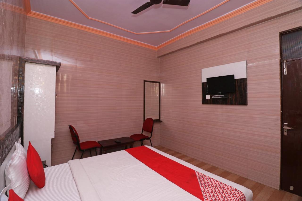 Hotel P R Palace Lucknow Eksteriør bilde