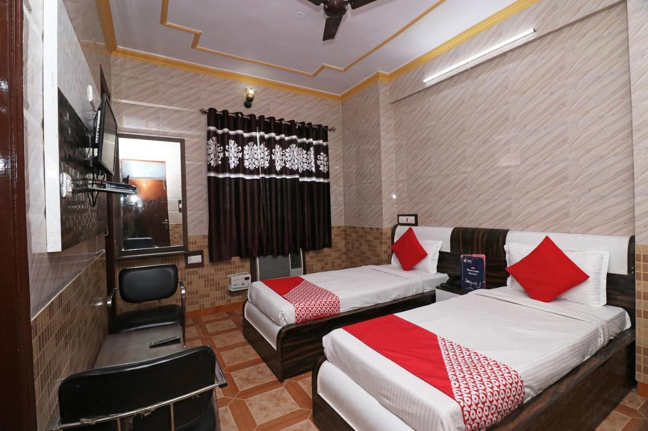 Hotel P R Palace Lucknow Eksteriør bilde